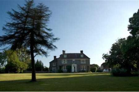 Holmbush House Pensionat Hellingly Exteriör bild