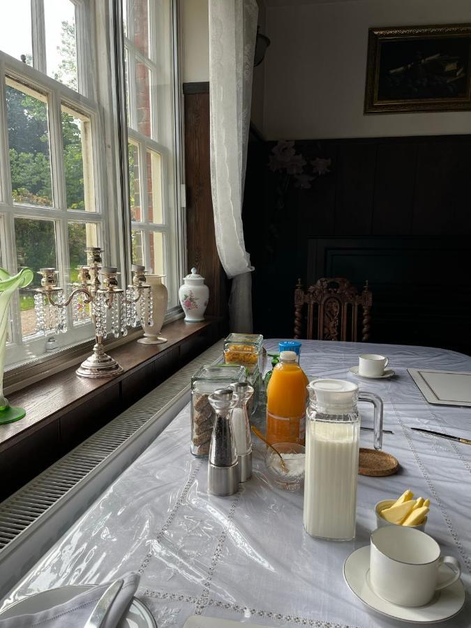 Holmbush House Pensionat Hellingly Exteriör bild